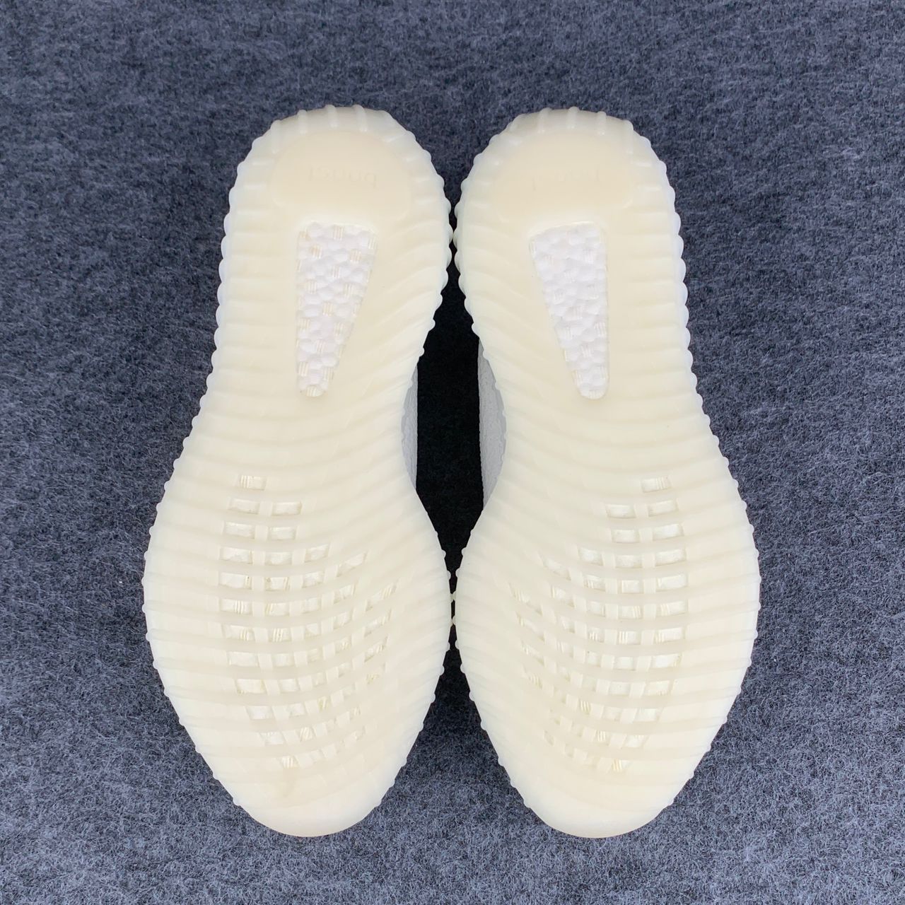 Yeezy Boost 350 V2 'Cream White / Triple White'