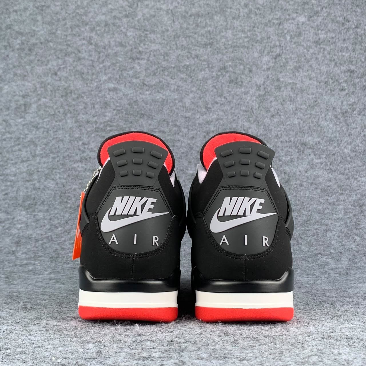 Air Jordan 4 Retro OG 'Bred' 2026