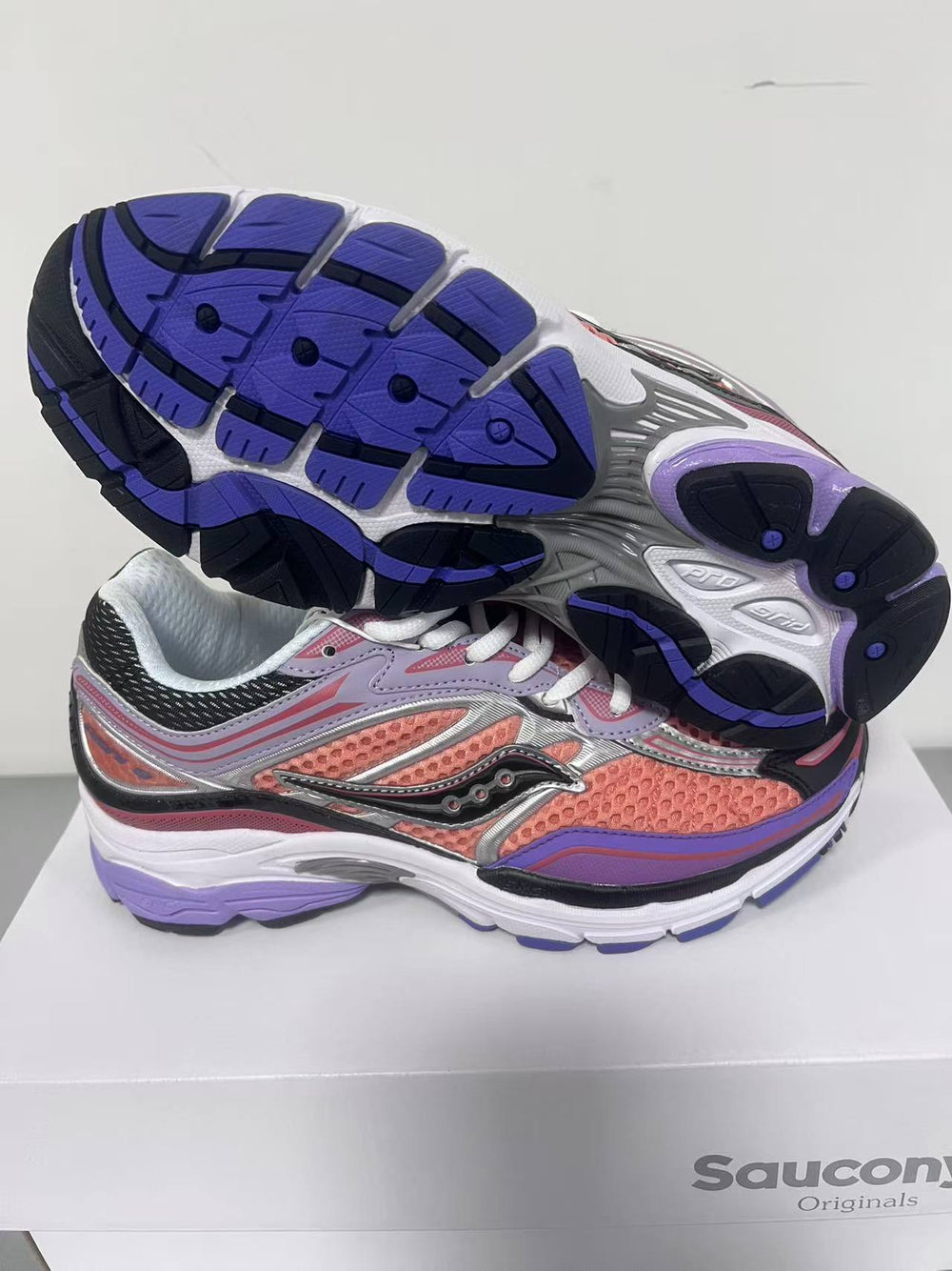Cross border foreign trade wholesale Saucony PROGRIDOMNI full engine 9 running shoes shock-absorbing men's shoes low cut (3)