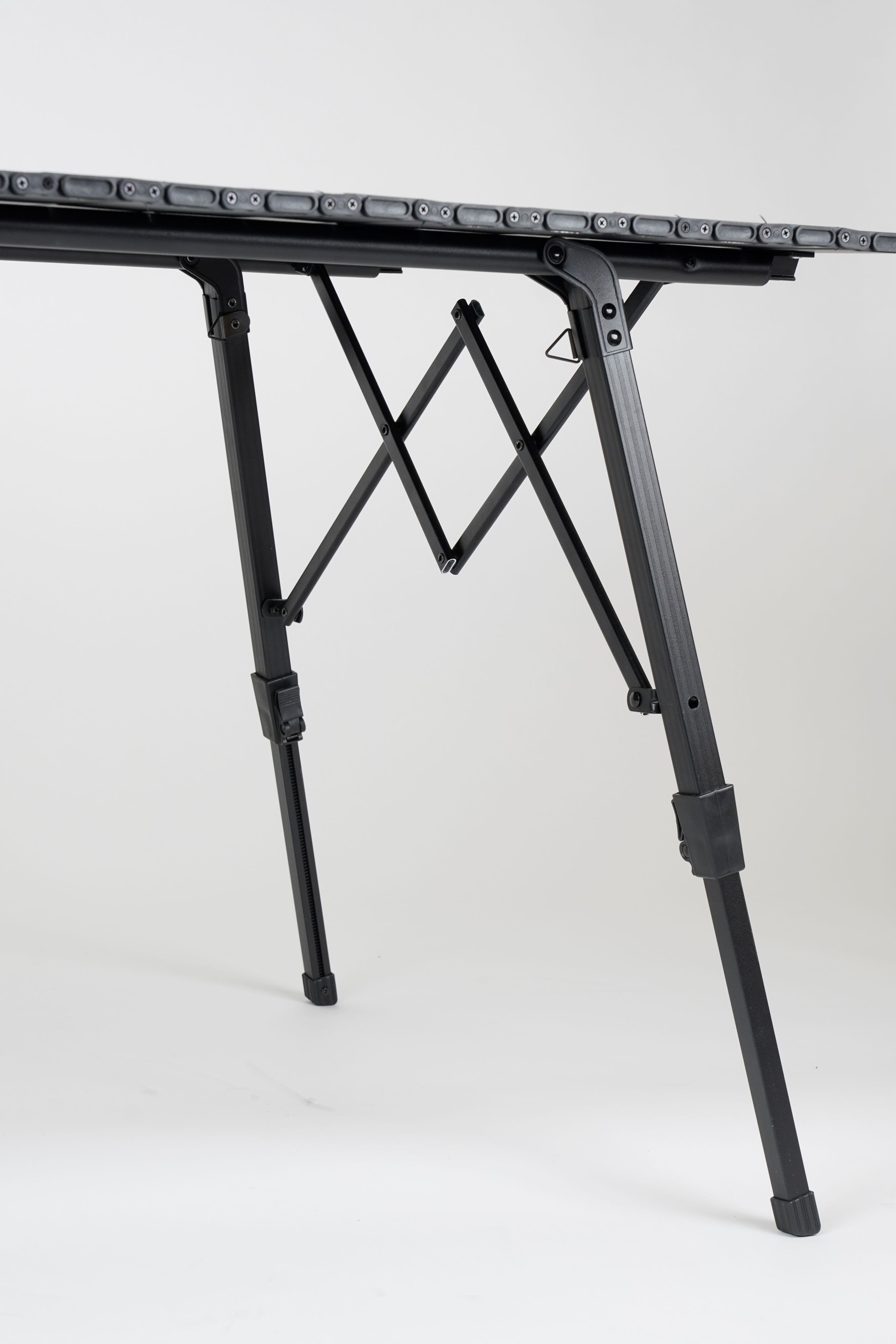 Aluminum Roll Table (Height adjustable)