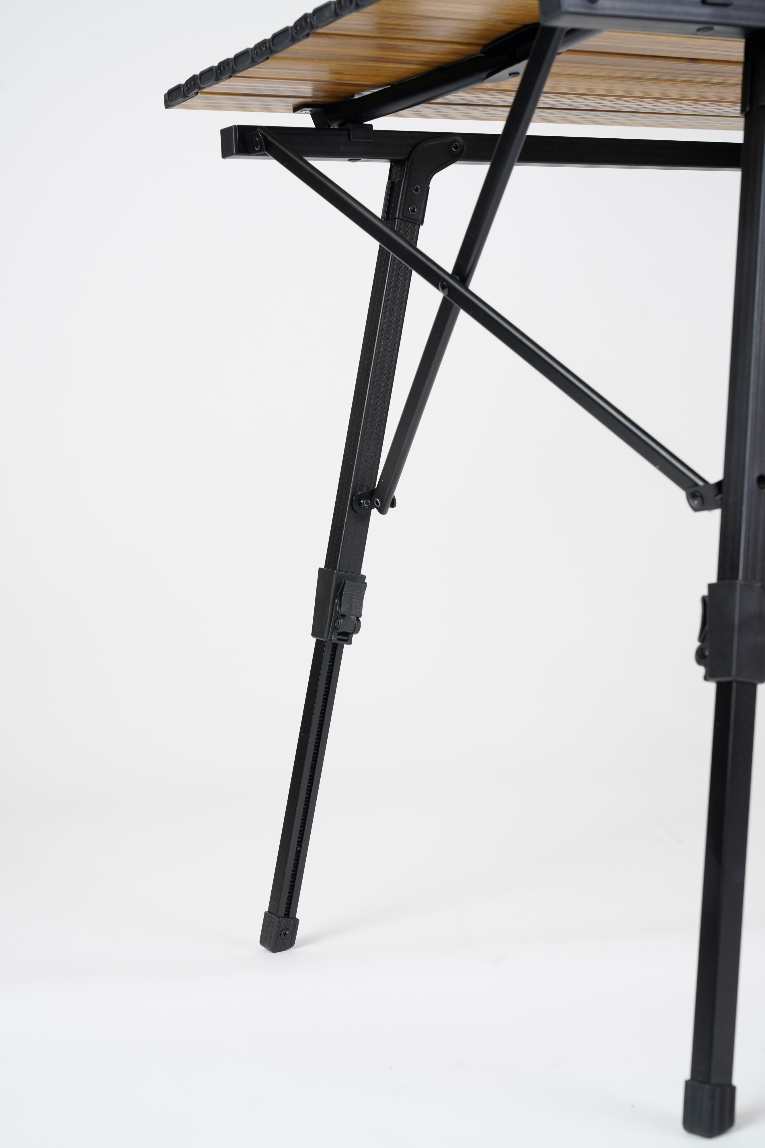 Aluminum Roll Table (Height adjustable)